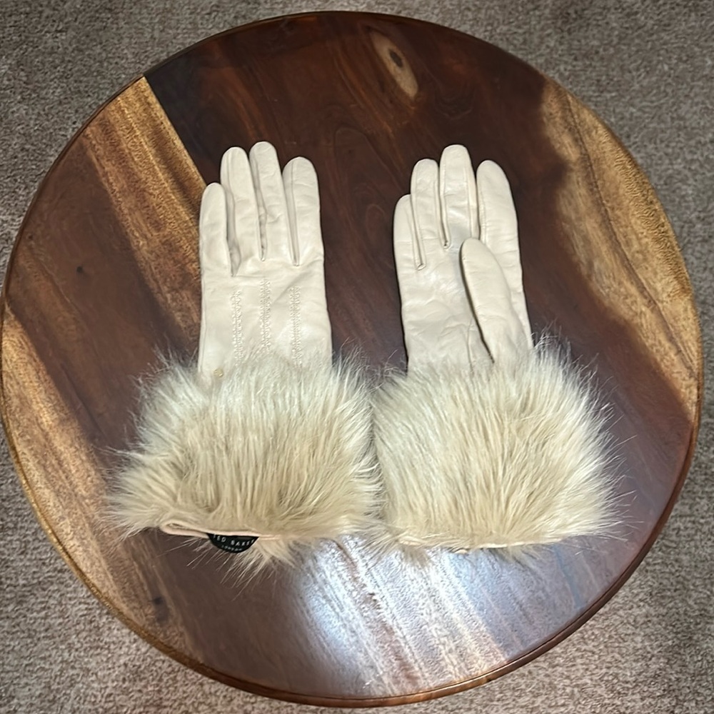 Ted Baker London Leather Gloves